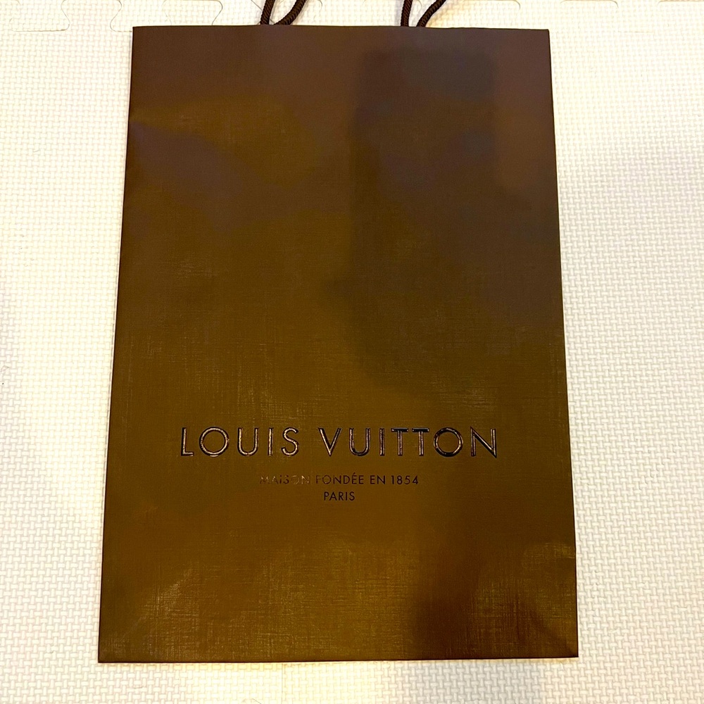 Authentic Louis Vuitton paper bag